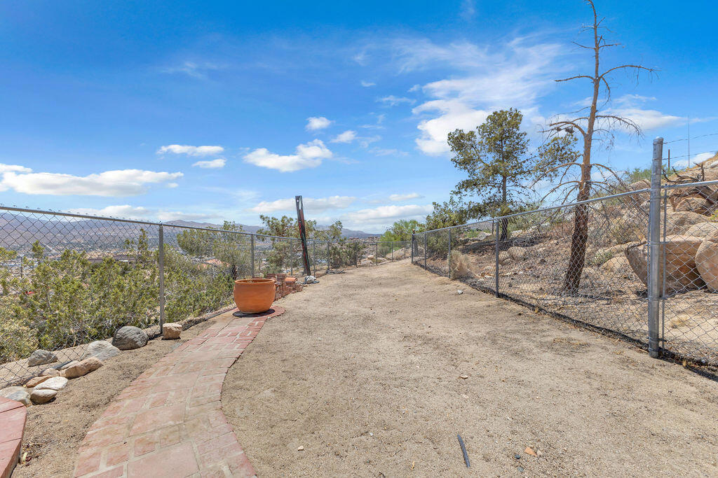 57494 Bandera Road