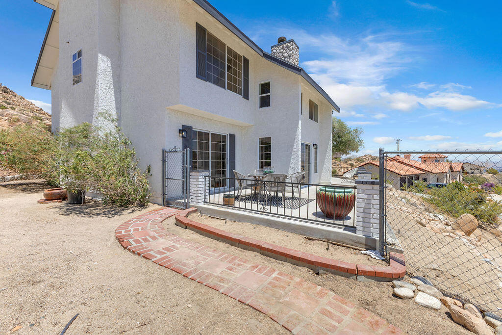 57494 Bandera Road