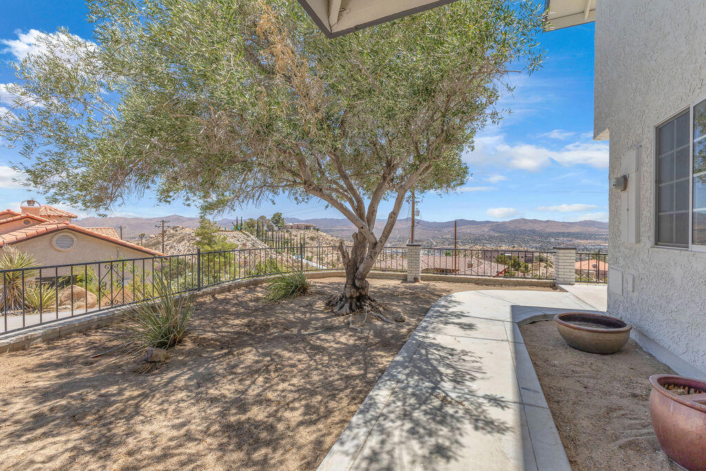 57494 Bandera Road