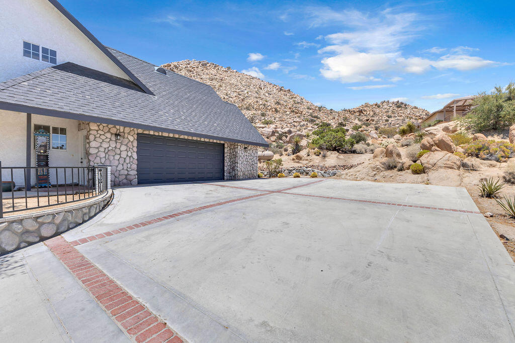 57494 Bandera Road