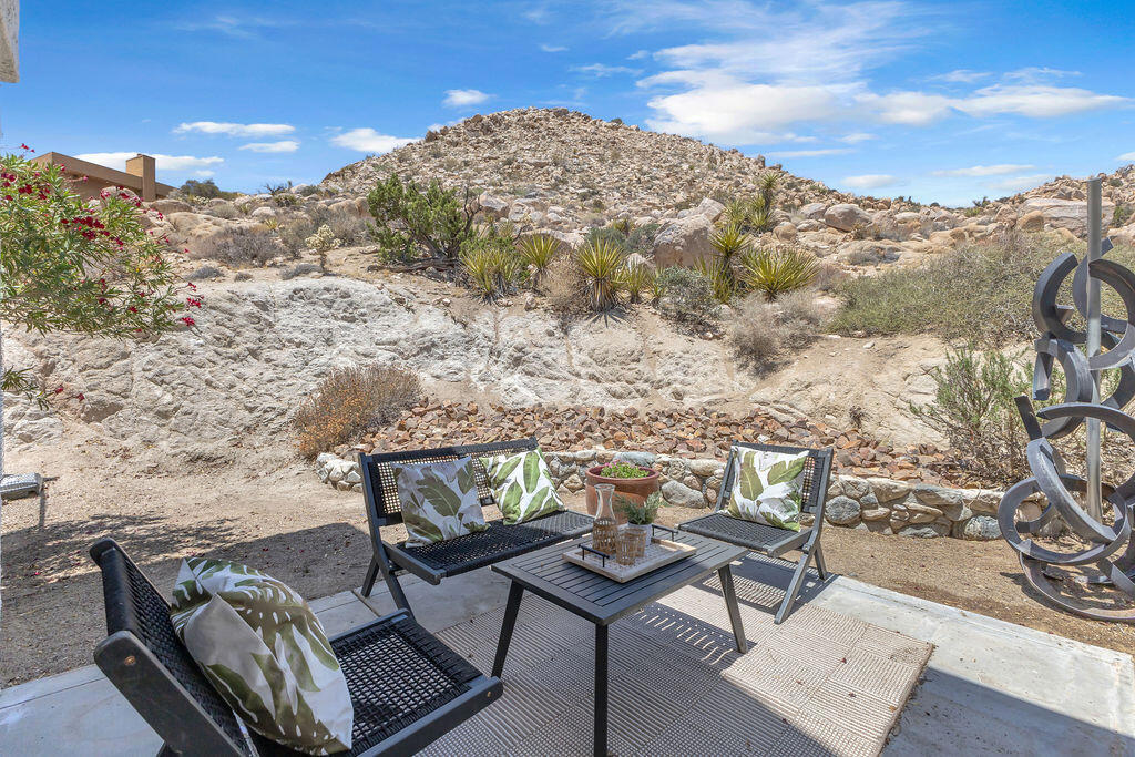 57494 Bandera Road
