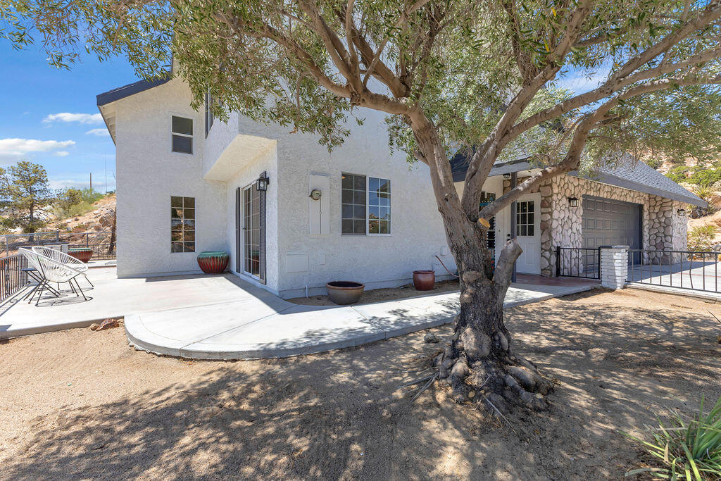 57494 Bandera Road