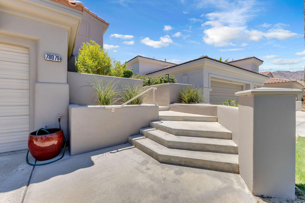 78079 Calle Norte