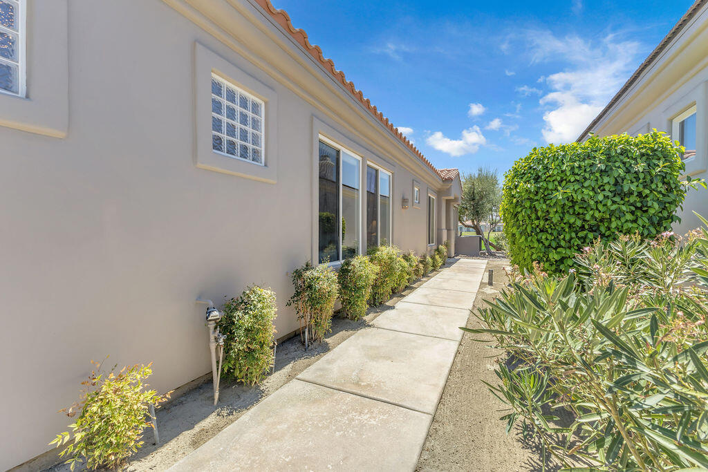 78079 Calle Norte