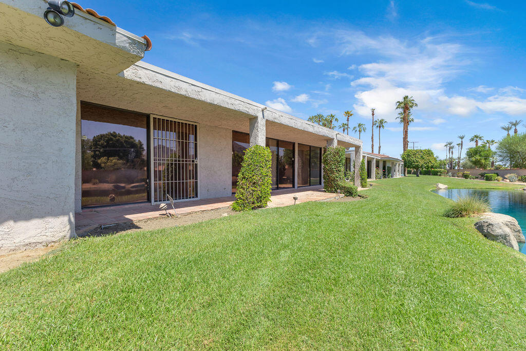 78159 Lago Drive