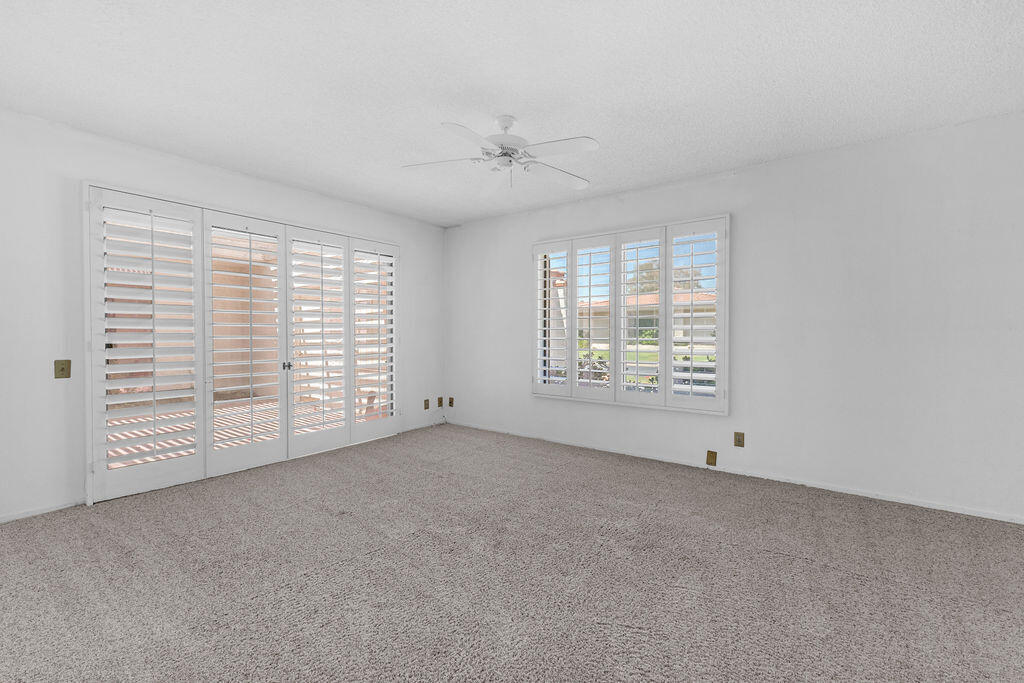 78159 Lago Drive