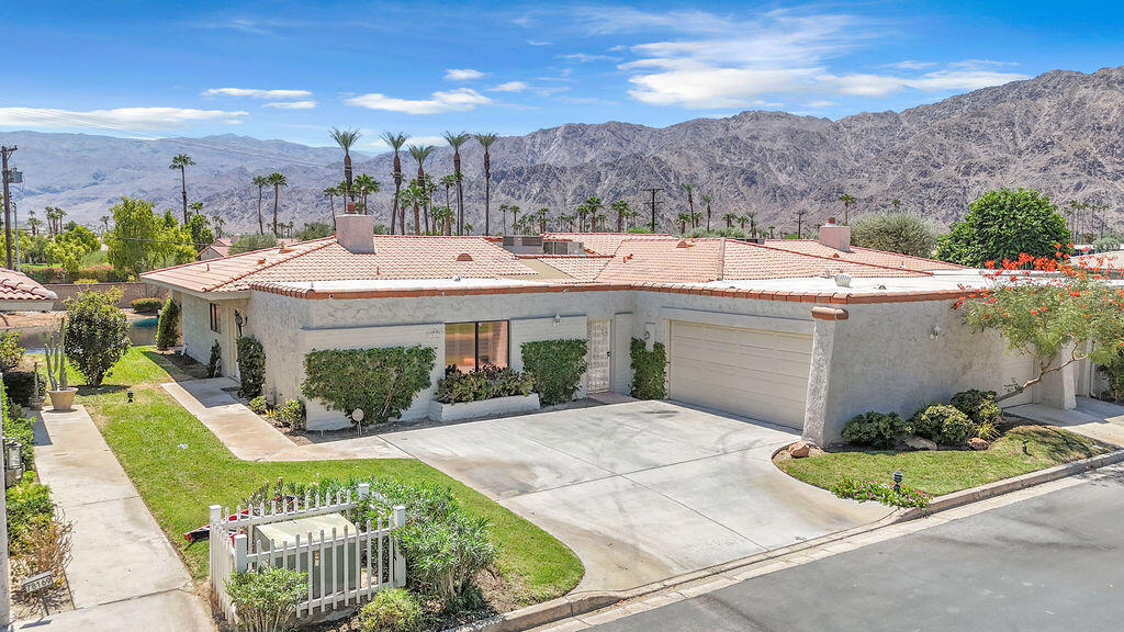 78159 Lago Drive