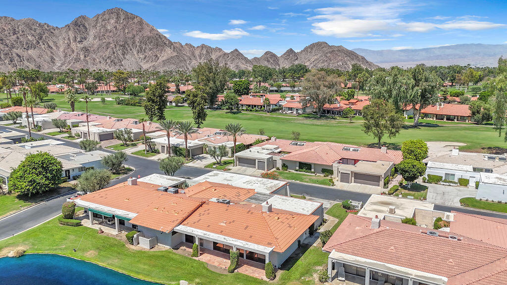78159 Lago Drive