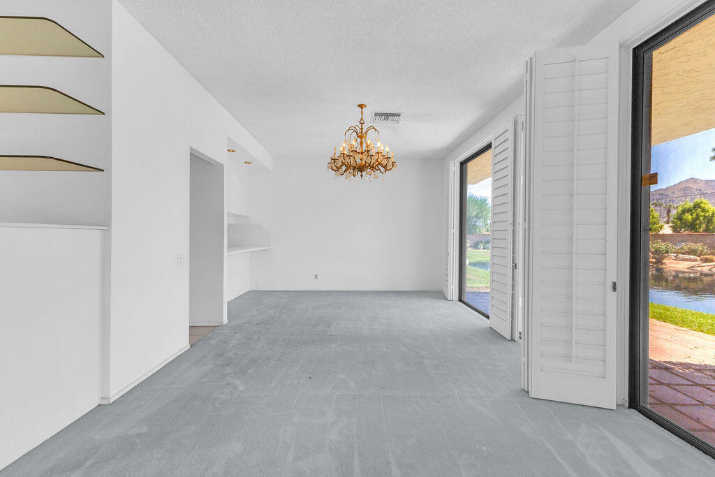 78159 Lago Drive