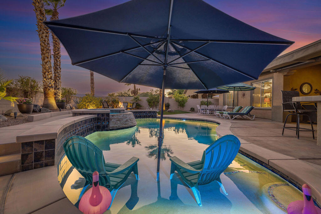 81323 Avenida Colonias