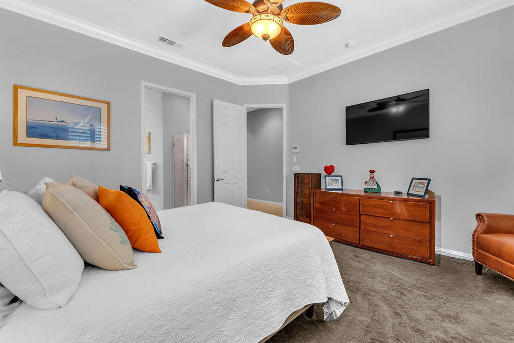 81323 Avenida Colonias