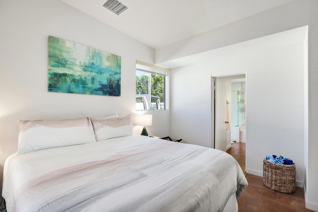 67686 Long Canyon Lane