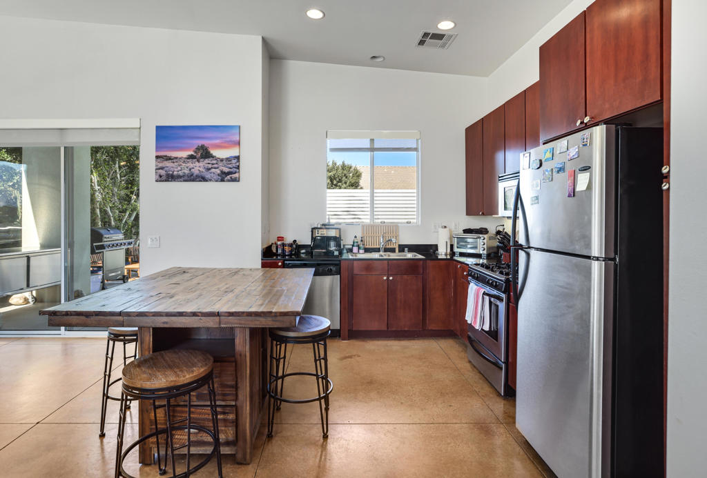 67686 Long Canyon Lane