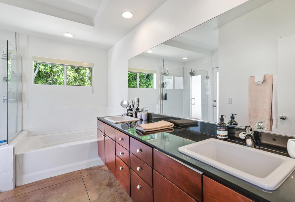 67686 Long Canyon Lane