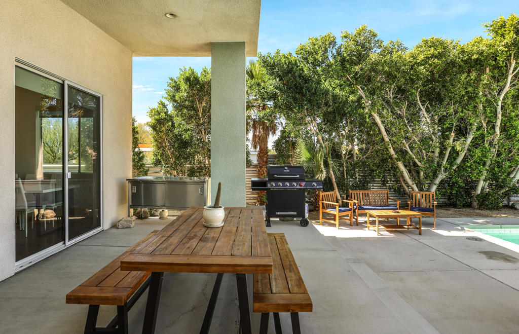 67686 Long Canyon Lane