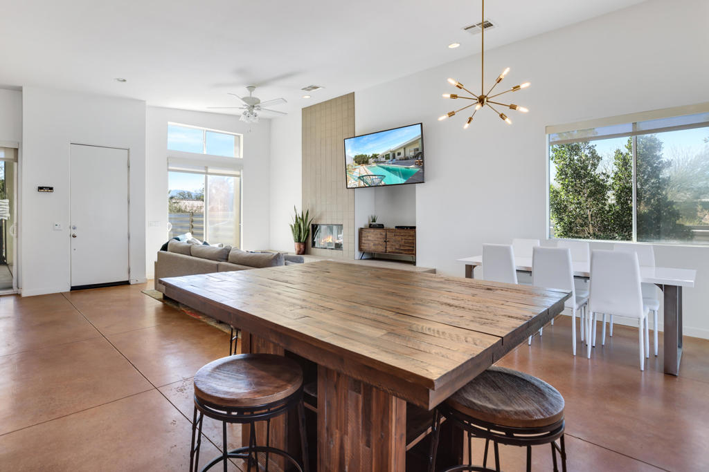 67686 Long Canyon Lane