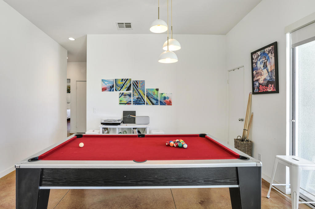 67686 Long Canyon Lane