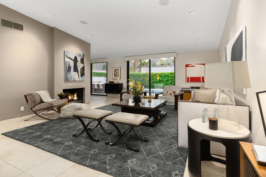 46440 War Bonnet Circle