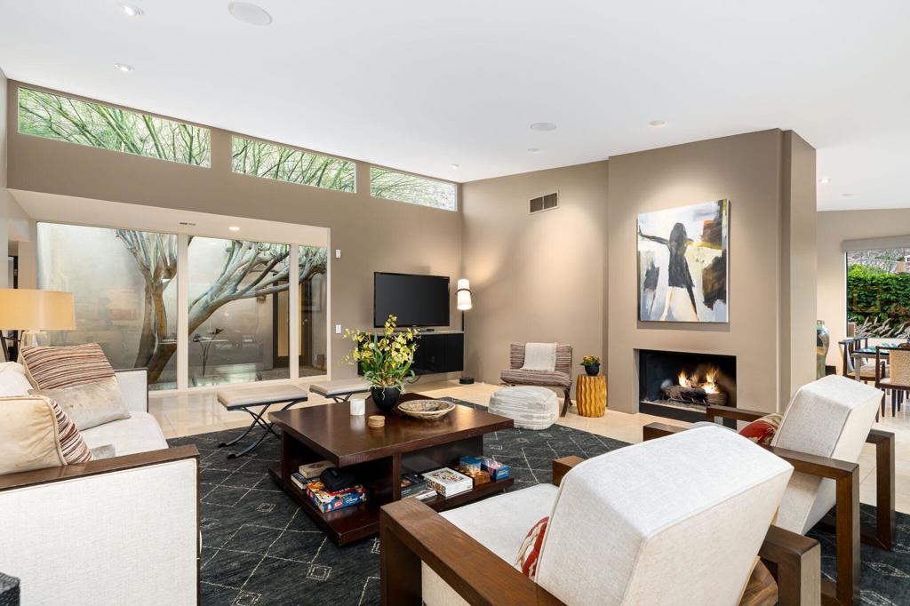 46440 War Bonnet Circle