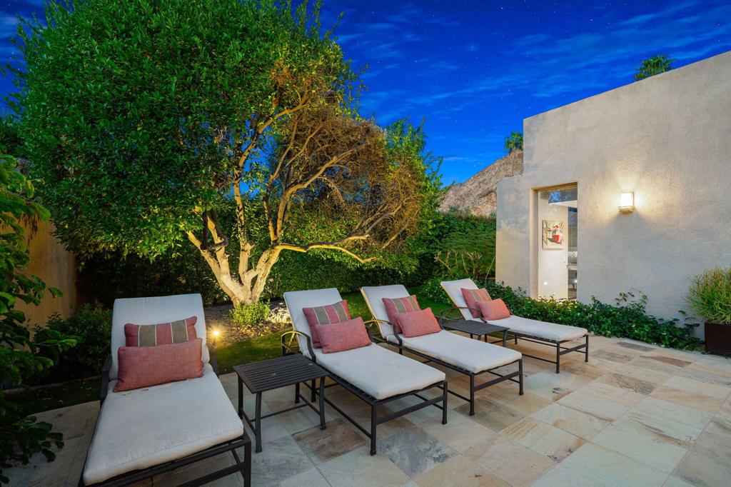 46440 War Bonnet Circle