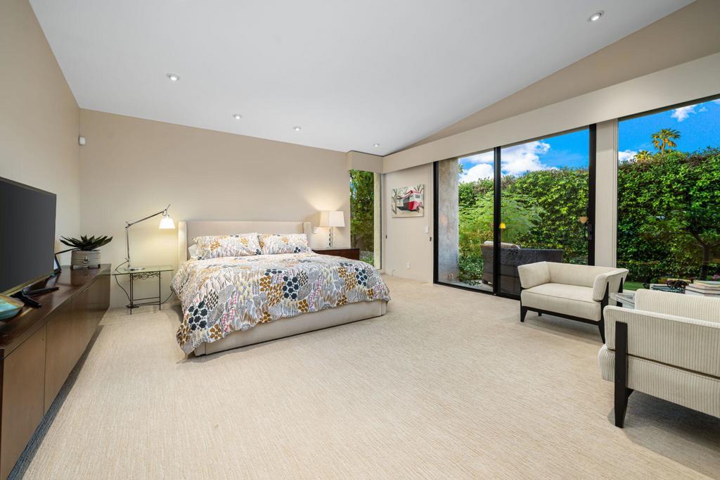 46440 War Bonnet Circle