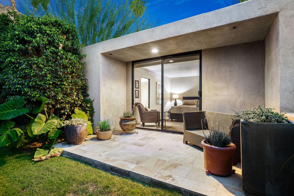 46440 War Bonnet Circle