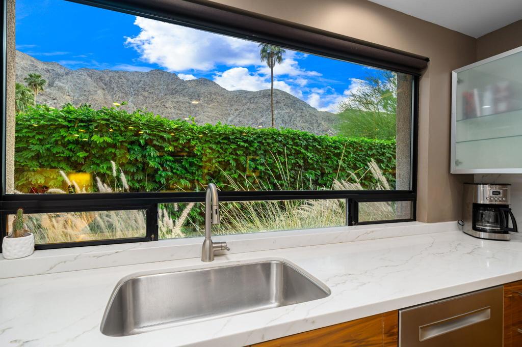 46440 War Bonnet Circle