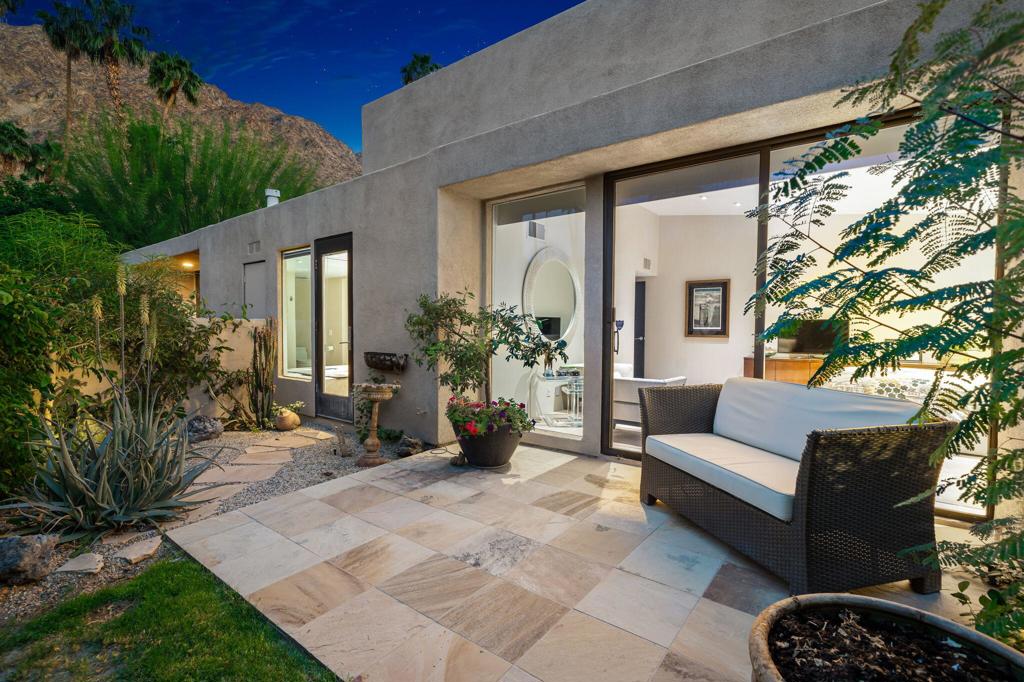 46440 War Bonnet Circle