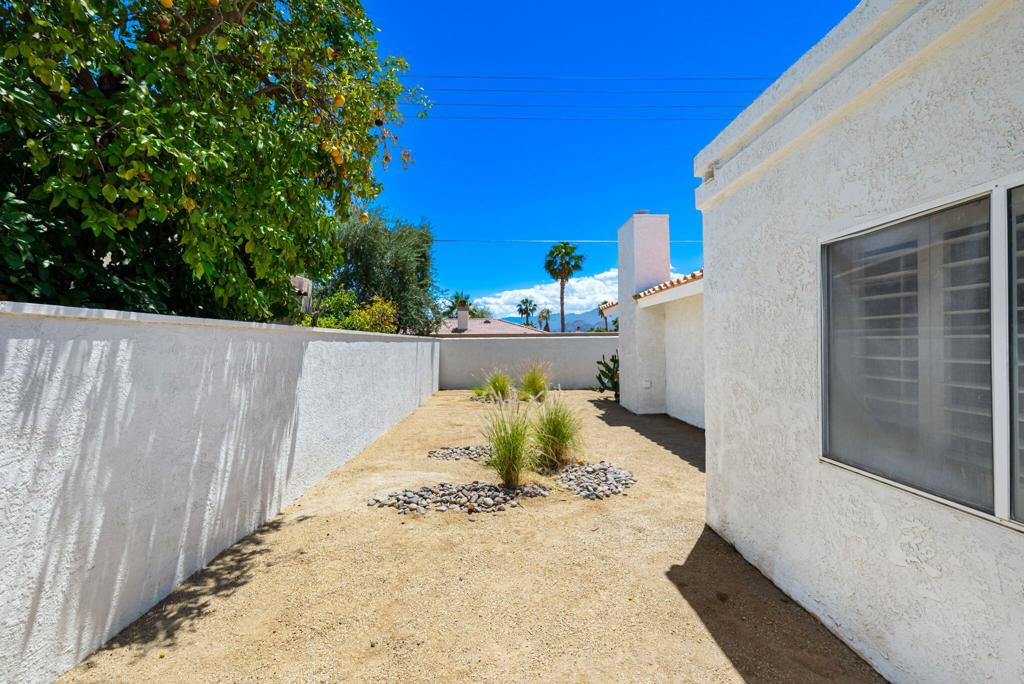 79865 Kingston Drive