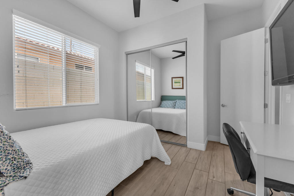 51855 Avenida Juarez