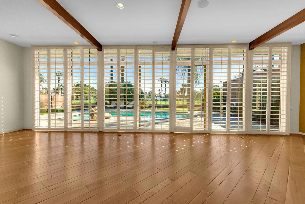 1421 Tamarisk West Street 3