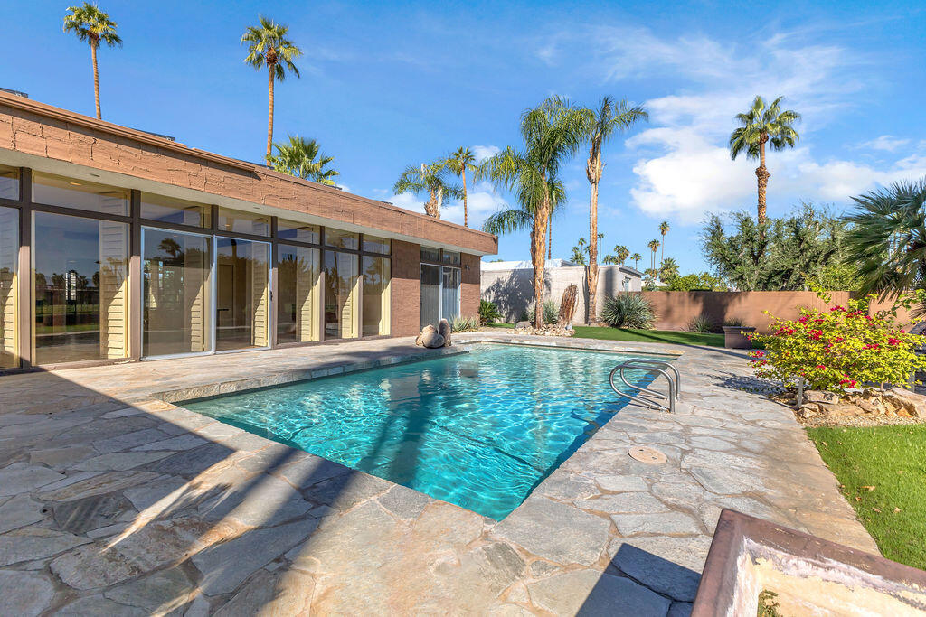 1421 Tamarisk West Street 3