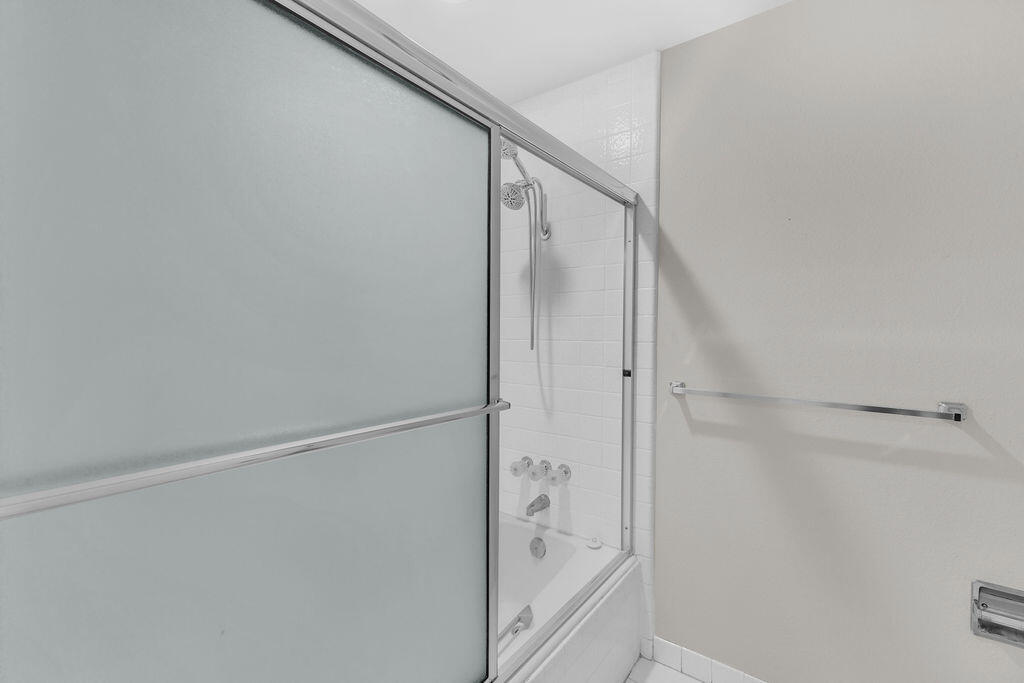 535 Desert West Drive