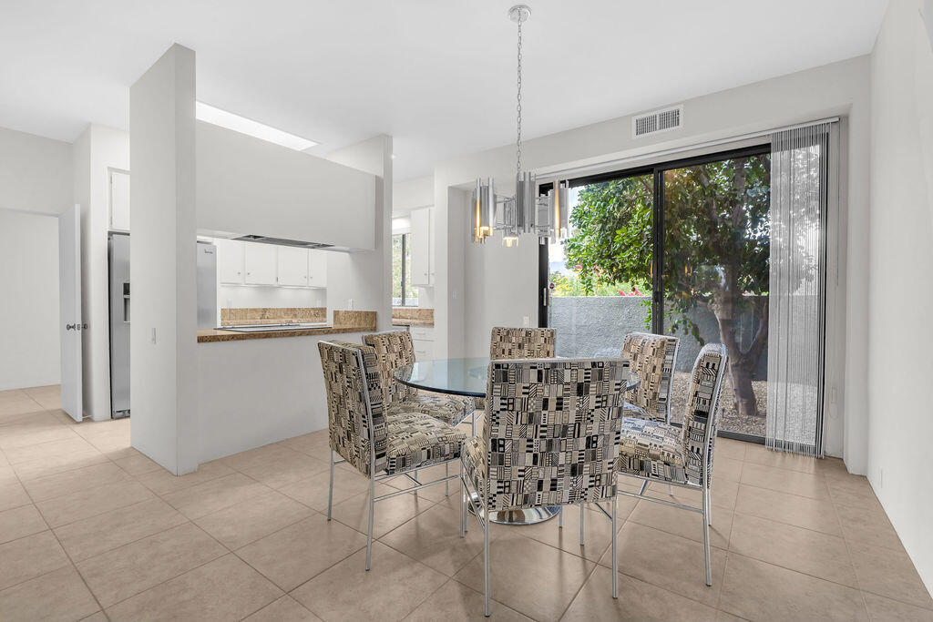 535 Desert West Drive