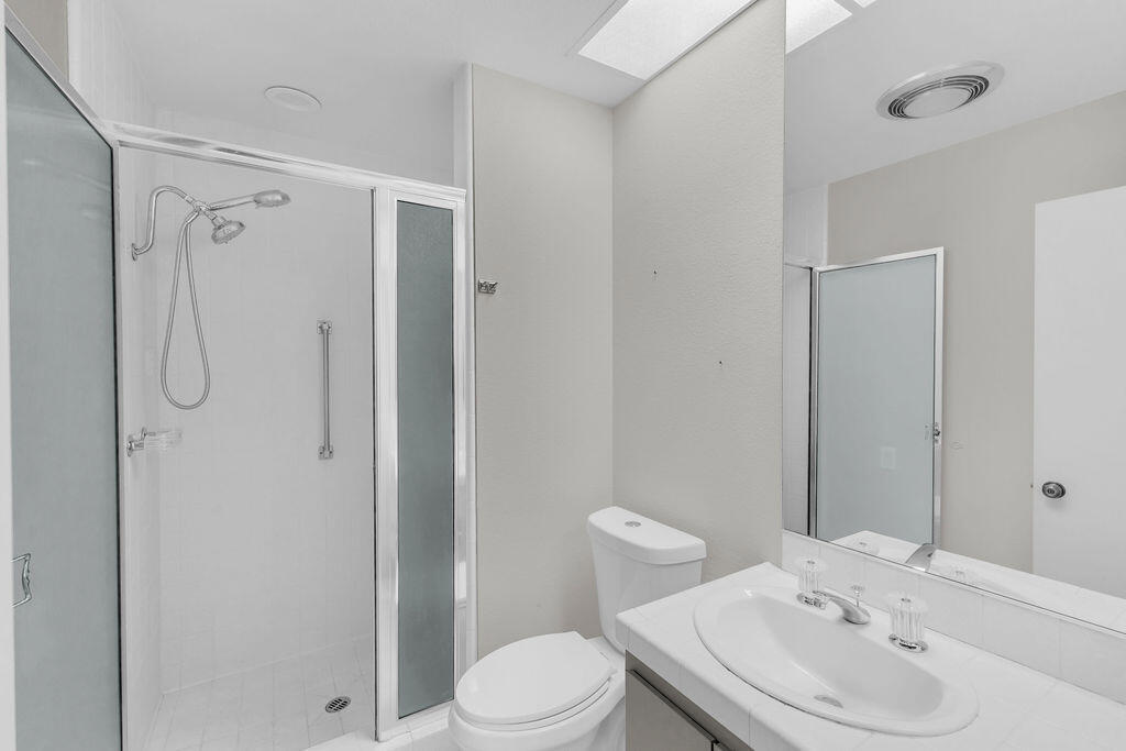 535 Desert West Drive