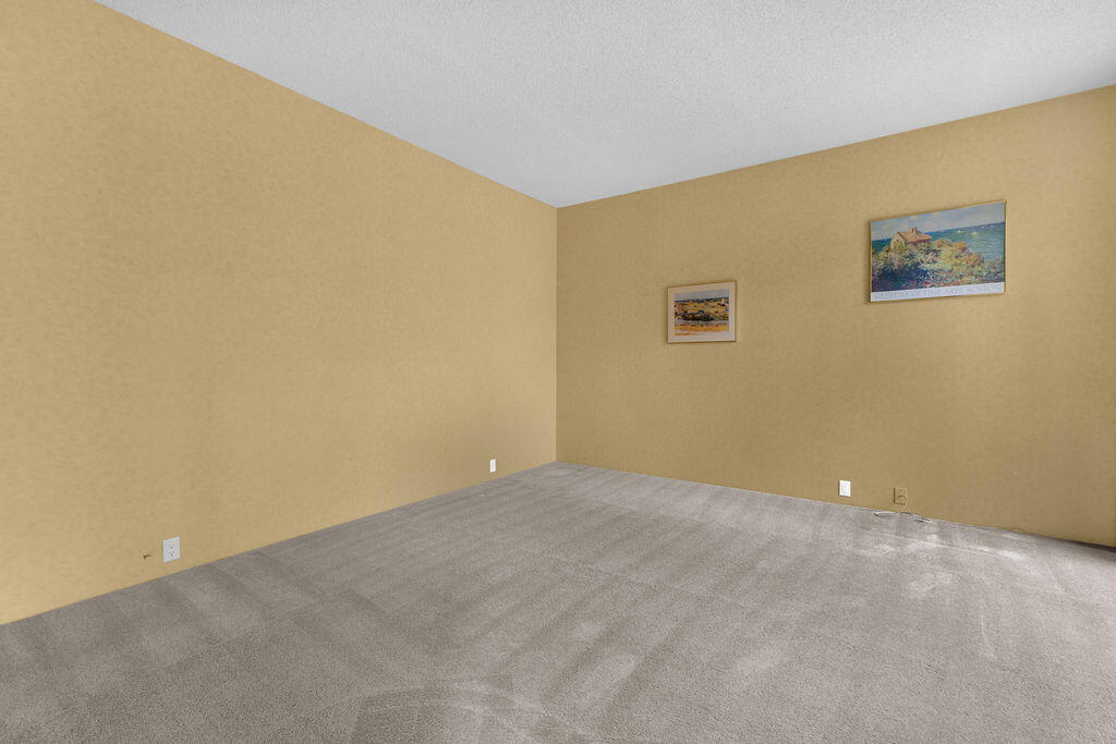 535 Desert West Drive