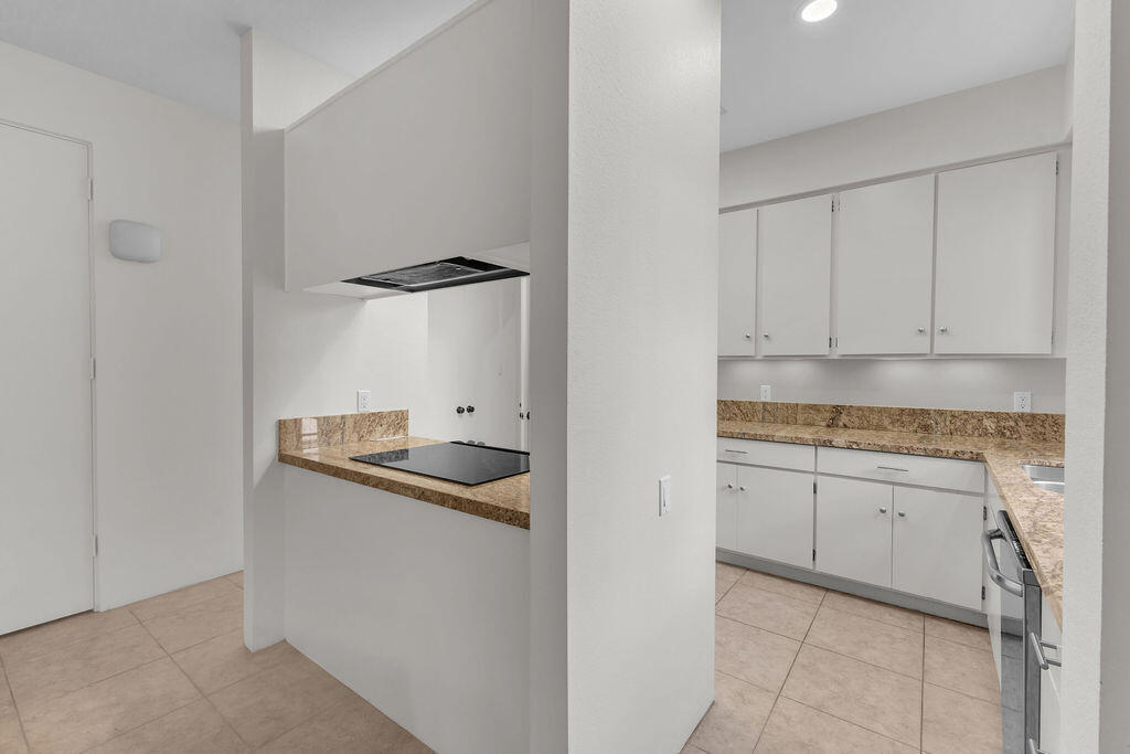 535 Desert West Drive