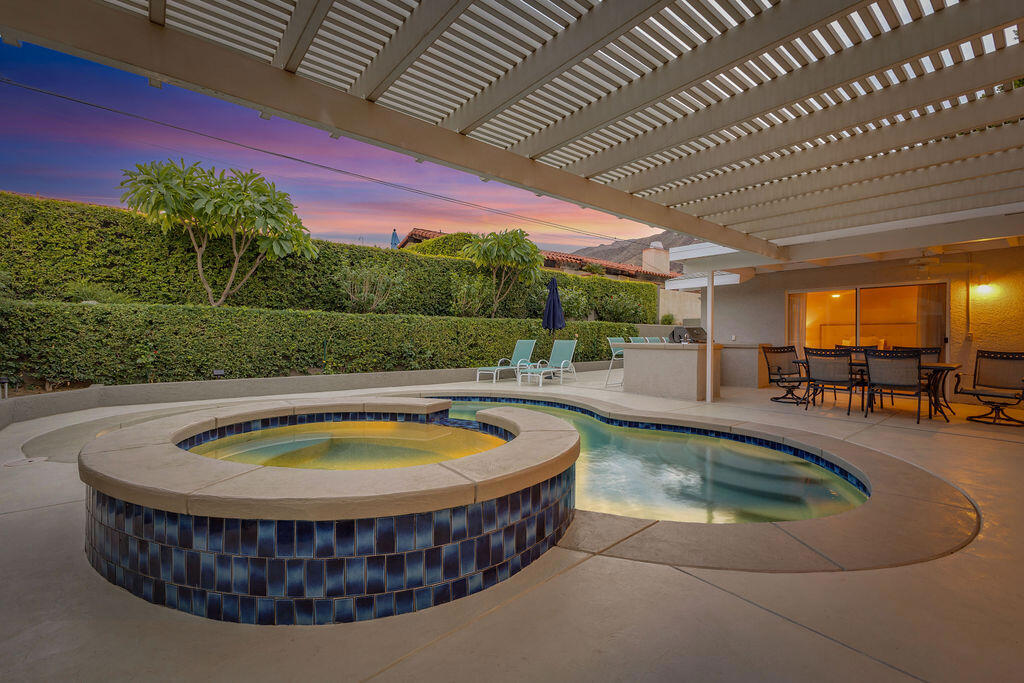 72543 Beavertail Street