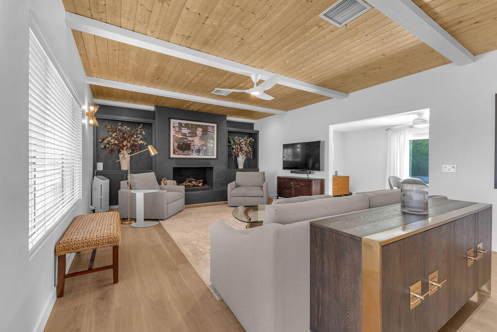 72543 Beavertail Street