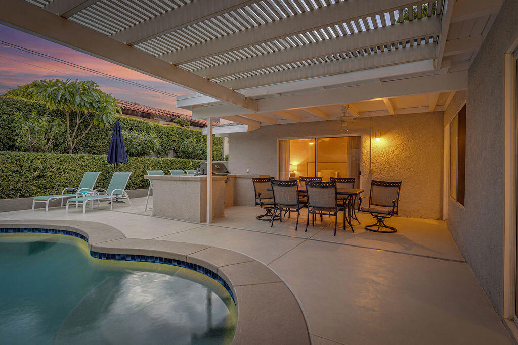 72543 Beavertail Street