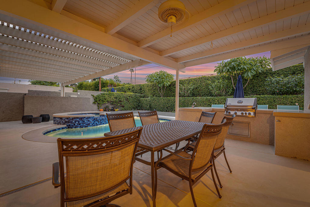 72543 Beavertail Street