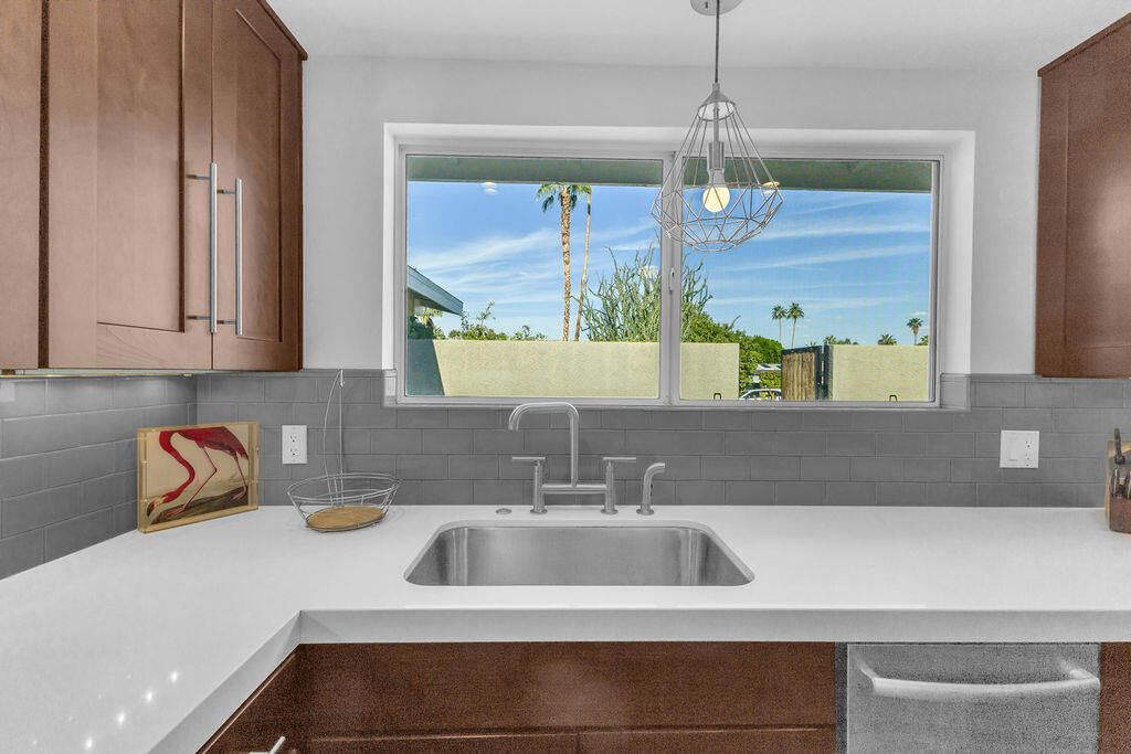 72543 Beavertail Street