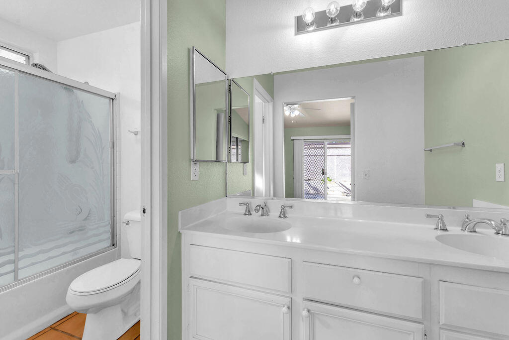 45030 Desert Hills Court