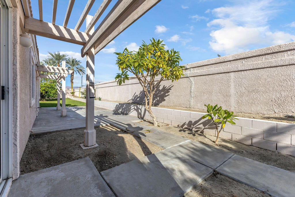 45030 Desert Hills Court