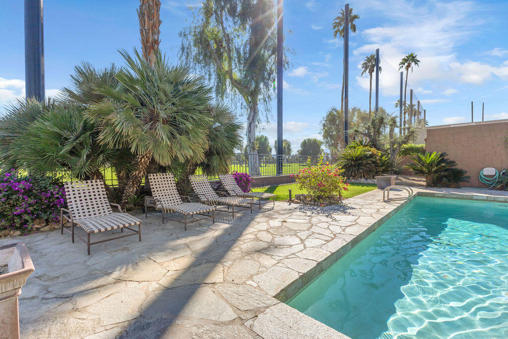 1421 Tamarisk W Street