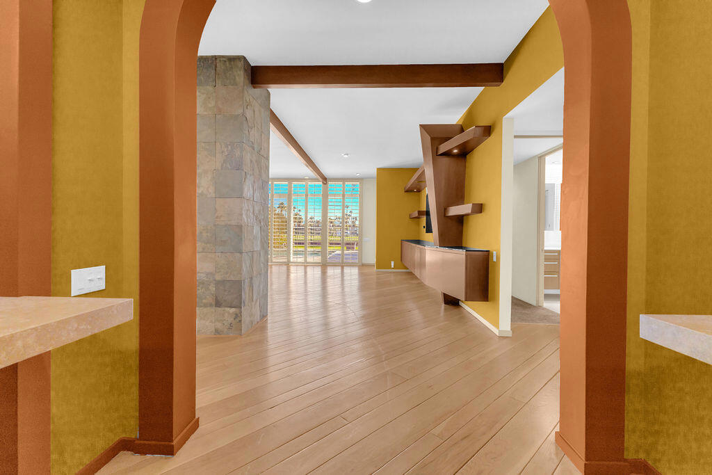 1421 Tamarisk W Street