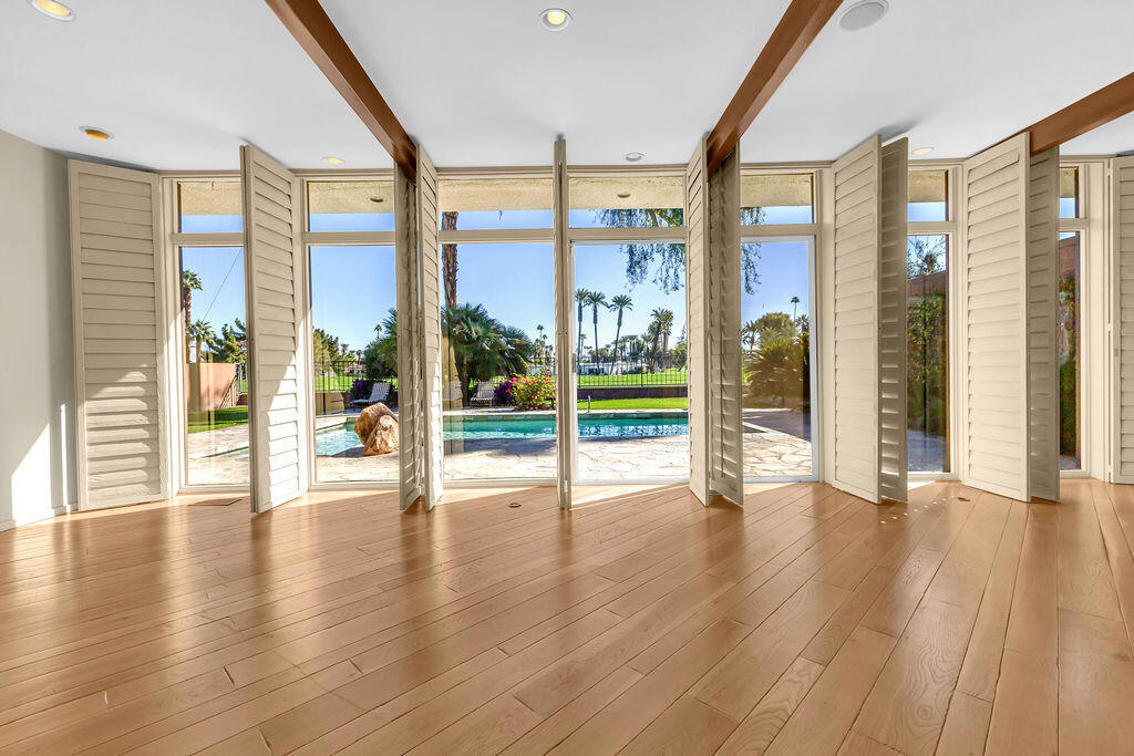 1421 Tamarisk W Street