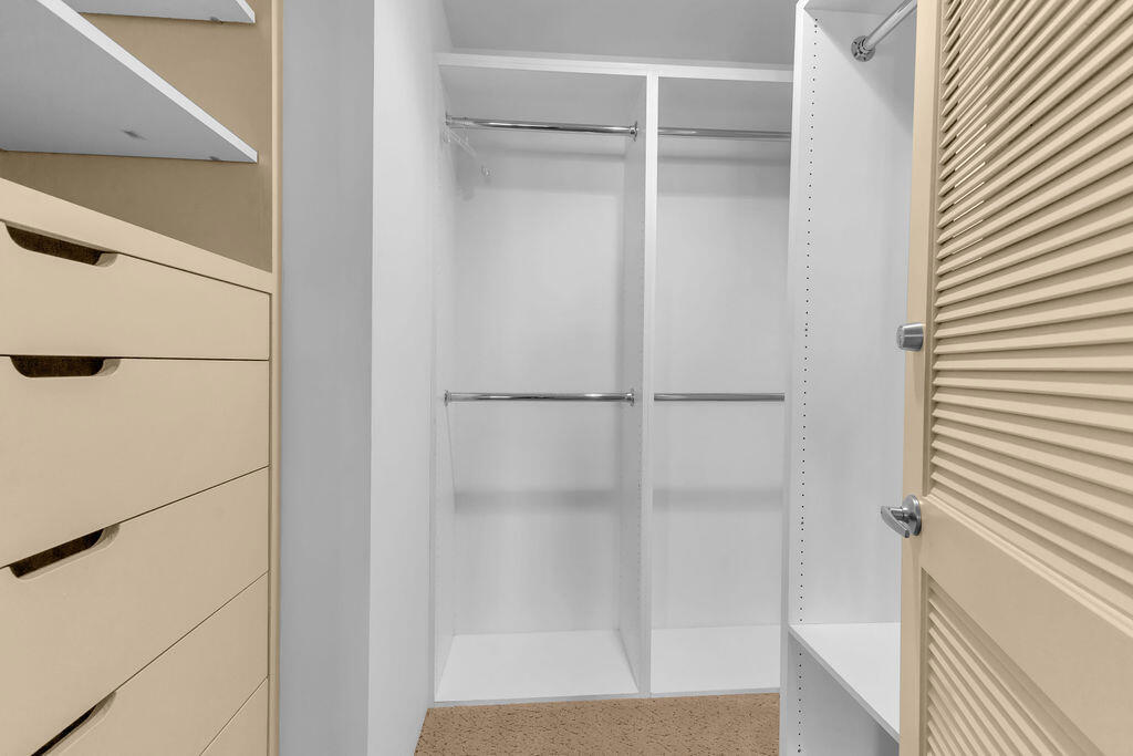 1421 Tamarisk W Street