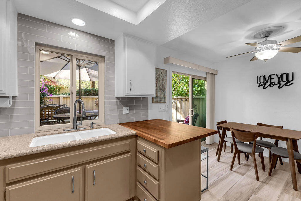 72954 Ken Rosewall Lane