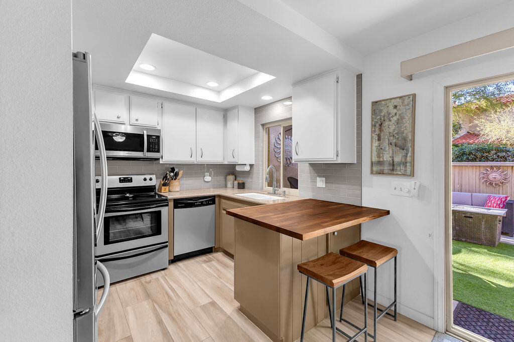 72954 Ken Rosewall Lane